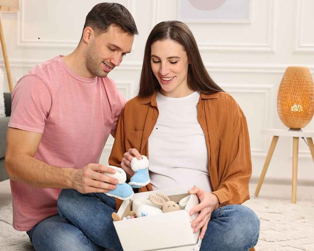 Baby-Gift-Box-Gender-Reveal-for-15-gender-reveal-ideas