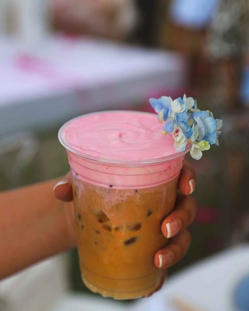 Color-Changing-Latte-or-Coffee-for-15-minimalist-gender-reveal-ideas