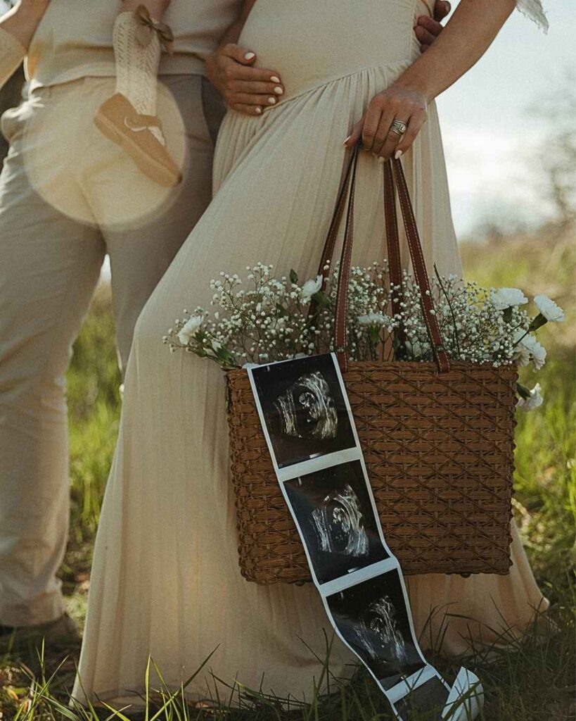 Spring-Pregnancy-Announcement-Ideas