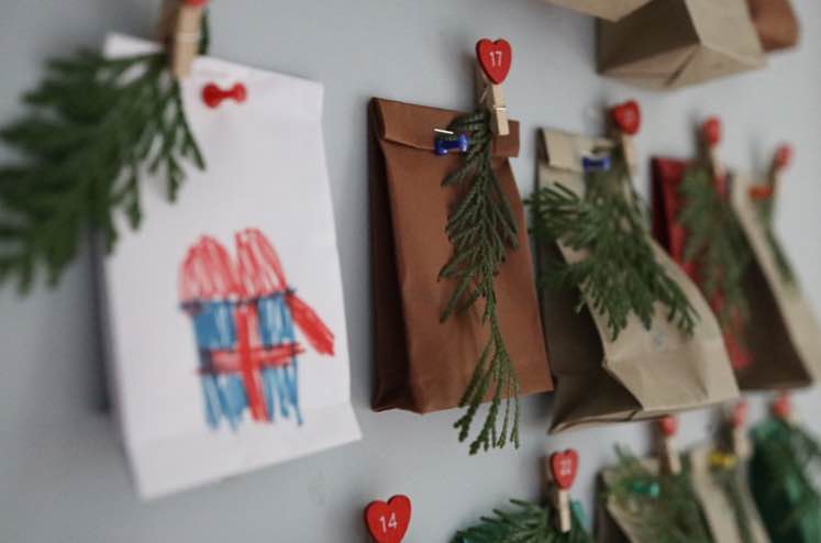 24-Activities-To-Make-Christimas-Memorable-With-Your-Toddler