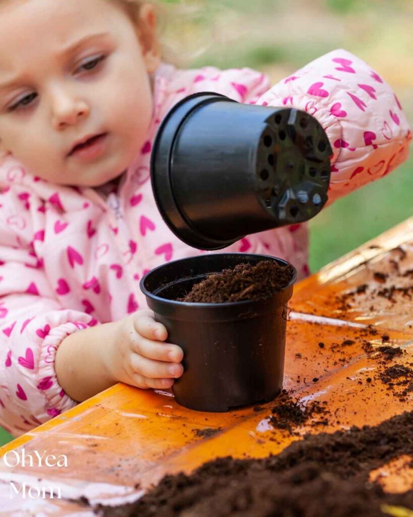 Bowl-to-Bowl-transfer-for- toddler- activities
