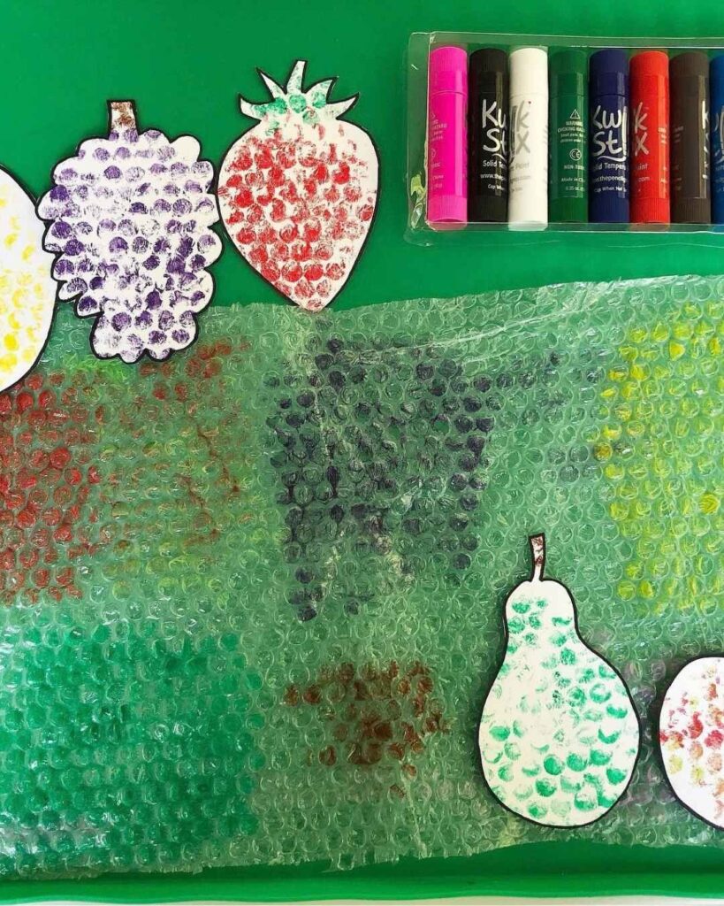 Bubble-Wrap-Edible-Paint